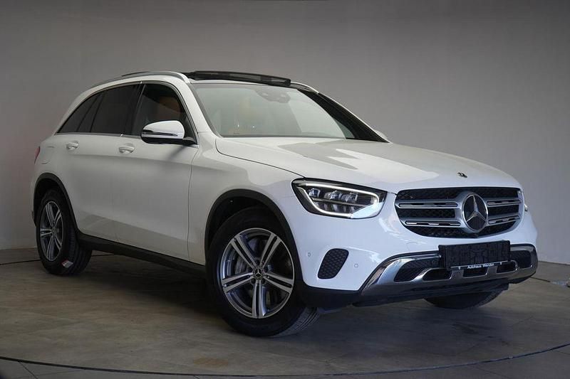 Gebraucht Mercedes GLC400d 330 PS (242 kW) 2021 Weiß SUV