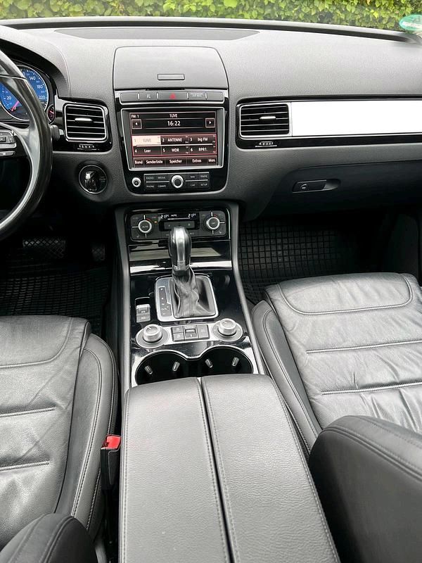 Schwarz Gebraucht 2016 VW Touareg SUV | 21.000 € (Superpreis) - Bild 1/4