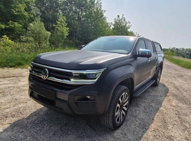 Gebraucht VW Amarok Aventura 241 PS (177 kW) 2023 Schwarz Abholung