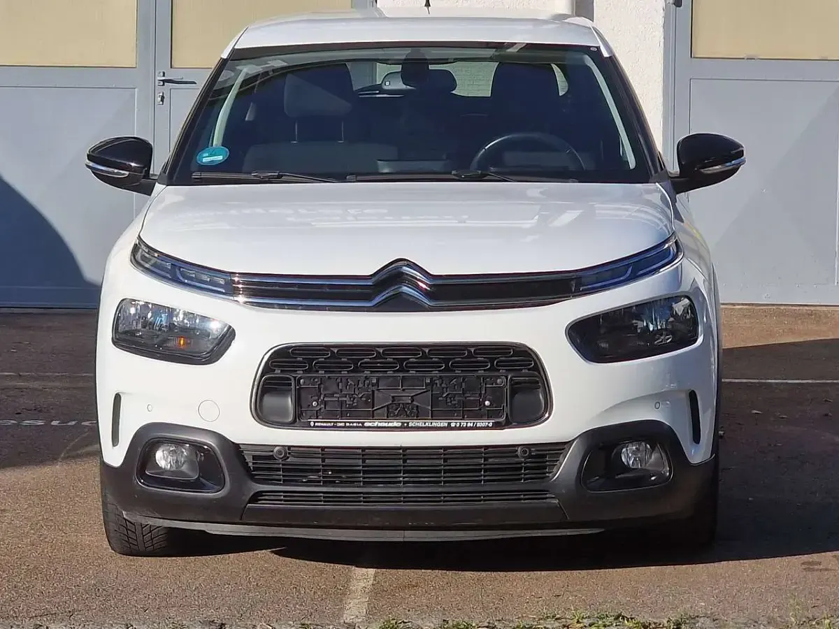 Gebraucht Citroën C4 Shine 131 PS (96 kW) 2018 Lack weiss banquise SUV