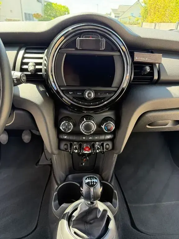 Gebraucht Mini ONE 102 PS (75 kW) 2020 Schwarz Kleinwagen
