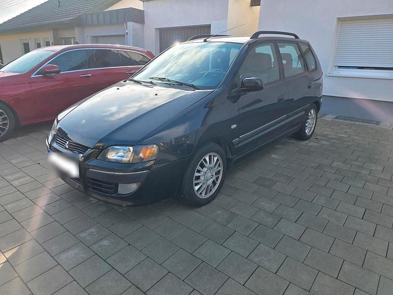 Gebraucht Mitsubishi Space Star 112 PS (82 kW) 2004 Schwarz Van / Kleinbus