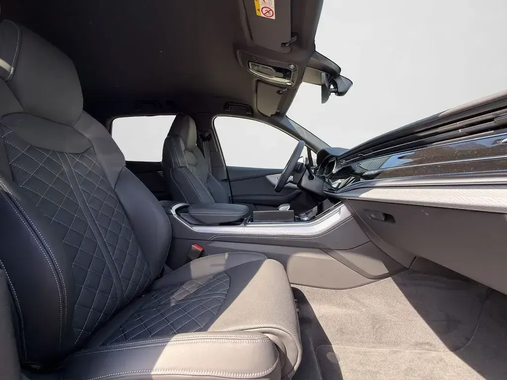Gebraucht Audi Q7 Business 286 PS (210 kW) 2026 Grau SUV