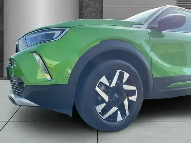 Gebraucht Opel Mokka-e Elegance 100 kW (136 PS) 2022 Grün SUV