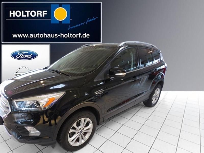 Shadow black Gebraucht 2017 Ford Kuga Titanium SUV | 11.380 € (Fairer Preis) - Bild 1/4