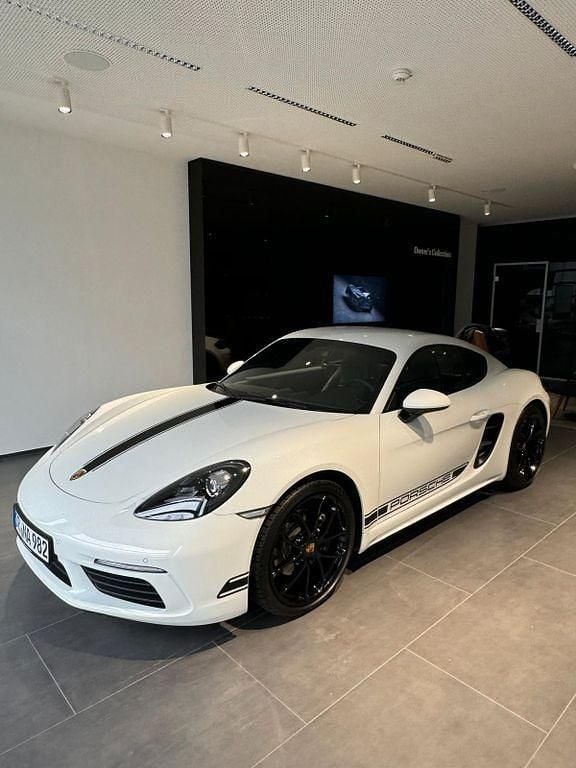 Weiß Gebraucht 2023 Porsche Cayman Edition Coupé | 69.950 € (Fairer Preis) - Bild 1/4