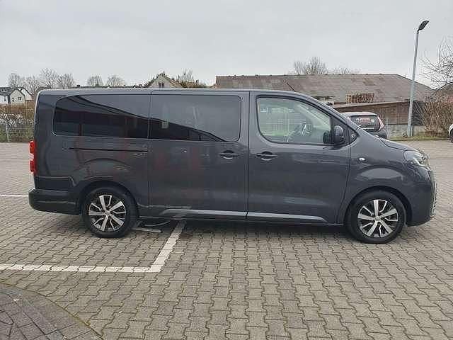 Gebraucht Toyota Proace 177 PS (130 kW) 2024 Grau Van / Kleinbus