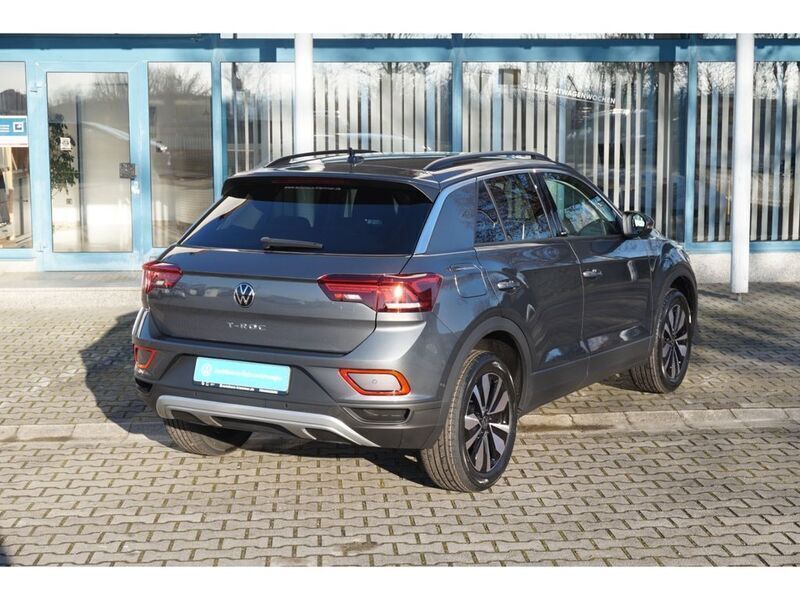 Gebraucht VW T-Roc Move 150 PS (110 kW) 2024 Grau SUV