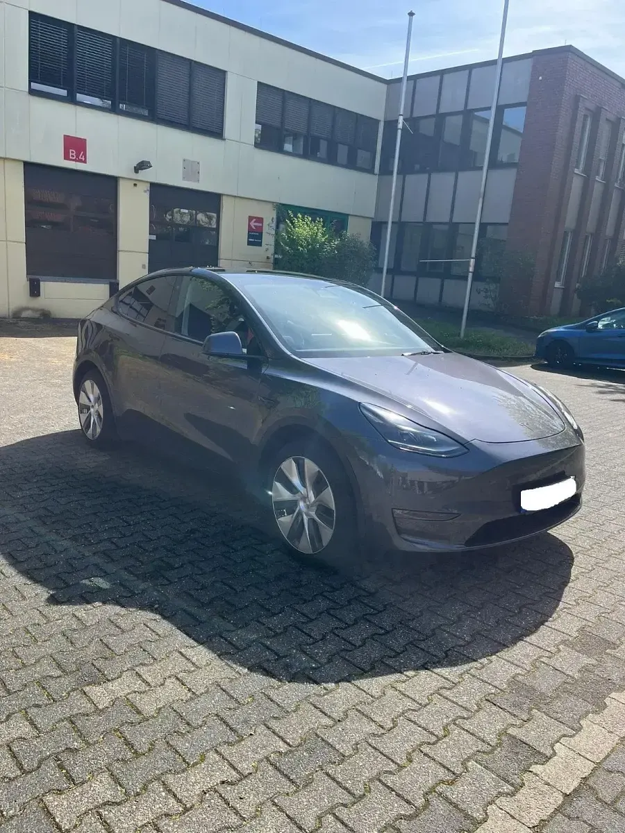 Gebraucht Tesla Model Y 378 kW (514 PS) 2022 Grau SUV