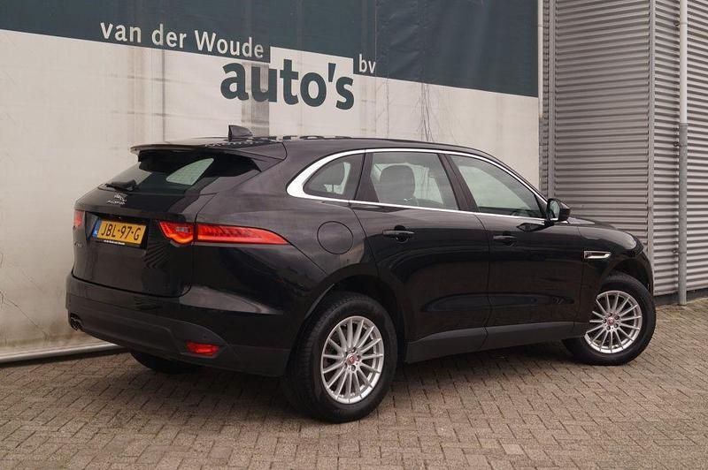 Gebraucht Jaguar F-Pace Prestige 179 PS (131 kW) 2017 Schwarz SUV