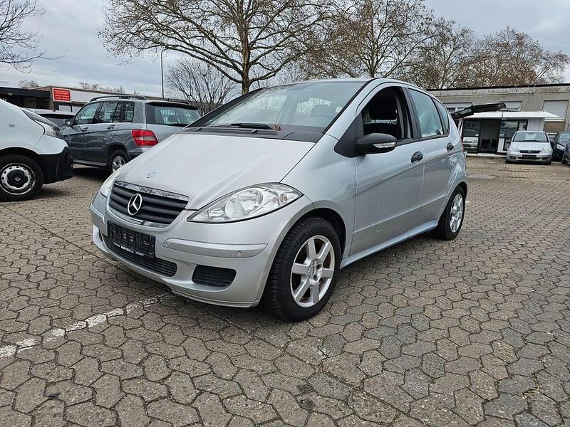 Silber Gebraucht 2006 Mercedes A170 Limousine | 3.790 € (Guter Preis) - Bild 1/4