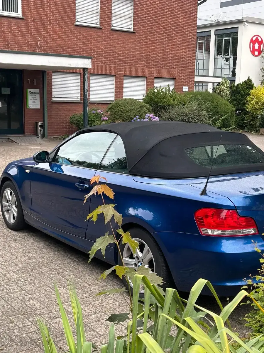 Gebraucht BMW 118 Cabriolet 143 PS (105 kW) 2008 Blau Cabrio