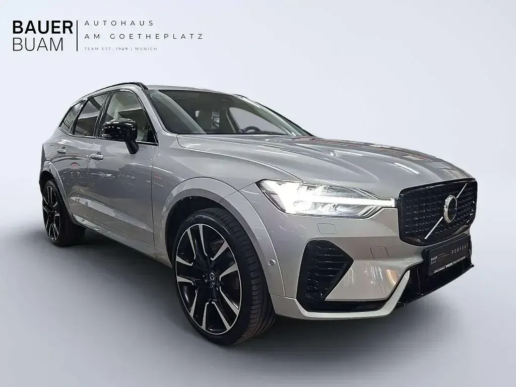 Gebraucht Volvo XC60 Ultimate 335 PS (246 kW) 2023 Silber SUV