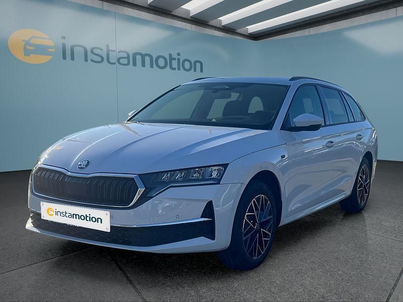 Weiß Neu 2025 Skoda Octavia Kombi | 36.949 € (Etwas zu teuer) - Bild 1/4