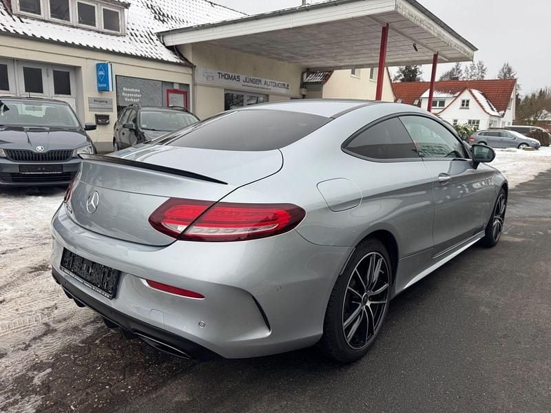 Gebraucht Mercedes C200 AMG line 184 PS (135 kW) 2022 Silber Coupé