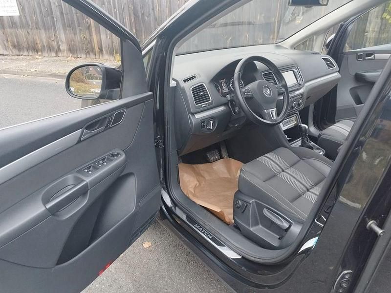 Gebraucht VW Sharan Match 170 PS (125 kW) 2012 Schwarz Van / Kleinbus