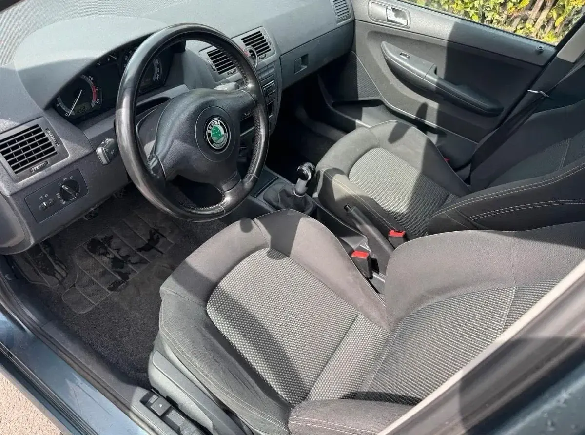 Gebraucht Skoda Fabia 101 PS (74 kW) 2005 Grün Kleinwagen