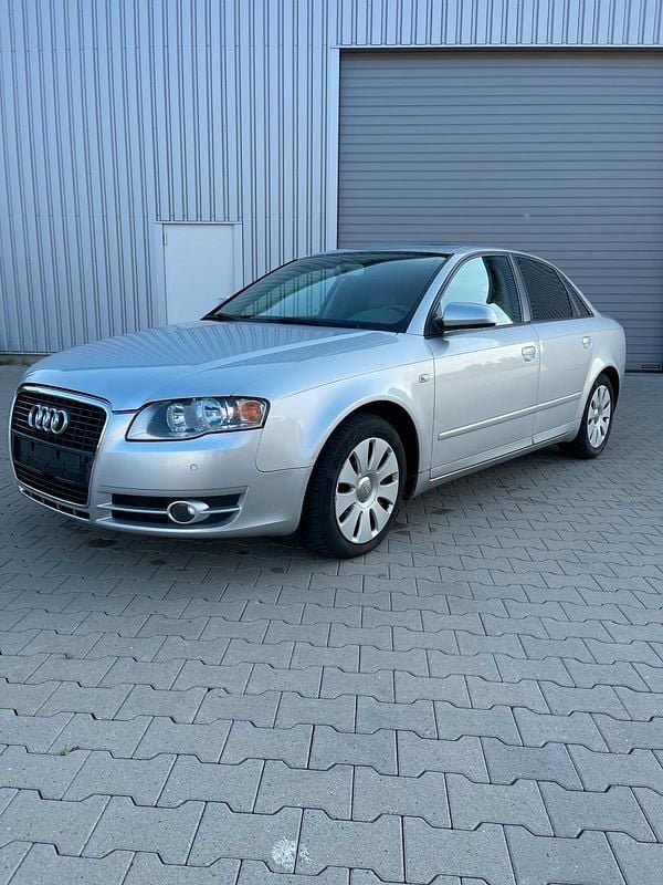 Gebraucht Audi A4 163 PS (119 kW) 2005 Silber Limousine