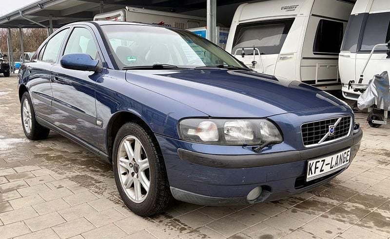Gebraucht Volvo S60 140 PS (102 kW) 2000 Blau Limousine