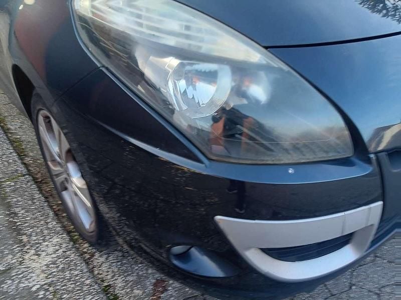 Gebraucht Renault Scénic III Dynamique 131 PS (96 kW) 2010 Schwarz Van / Kleinbus