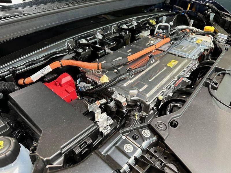 Gebraucht Renault Scenic E-Tech Komfort 125 kW (170 PS) 2024 Blau SUV