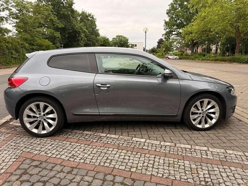 Grau Gebraucht 2009 VW Scirocco Coupé | 7.000 € (Guter Preis) - Bild 1/4