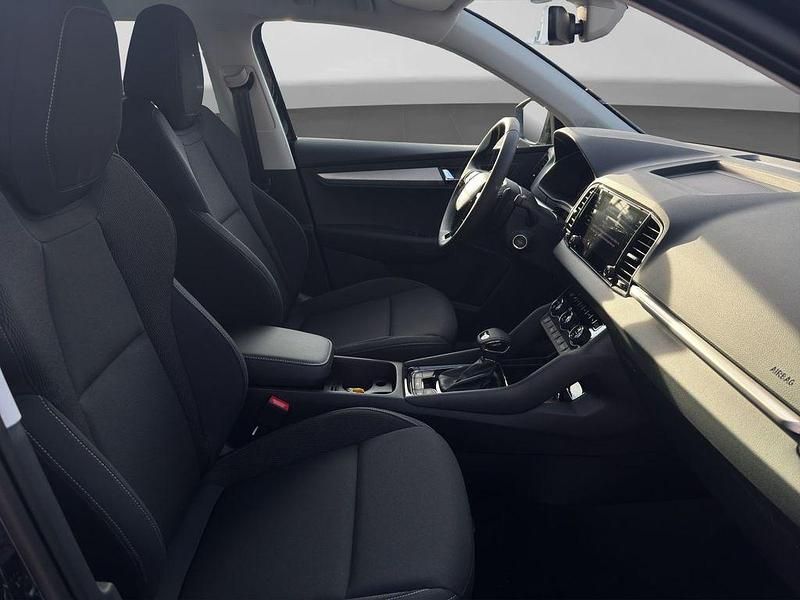 Neu Skoda Karoq Selection 150 PS (110 kW) 2025 Schwarz SUV