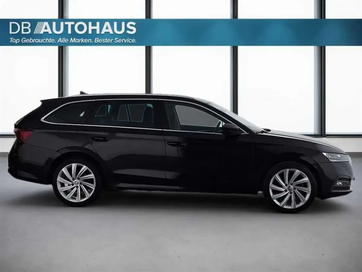 Gebraucht Skoda Octavia Style 204 PS (150 kW) 2022 Schwarz Kombi