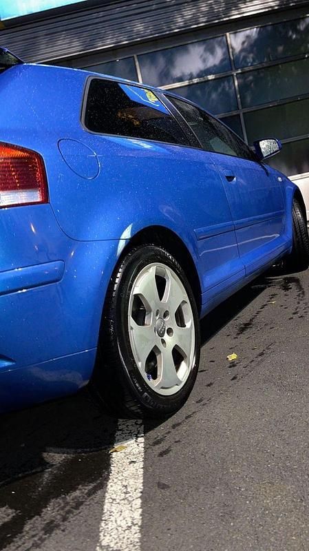 Gebraucht Audi A3 Ambiente 150 PS (110 kW) 2004 Blau Kleinwagen