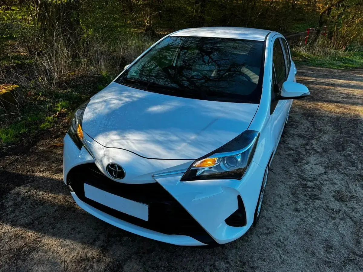 Gebraucht Toyota Yaris Comfort 72 PS (52 kW) 2019 Weiß Kleinwagen