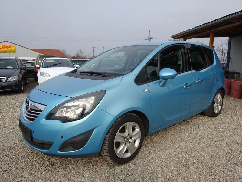 Blau Gebraucht 2010 Opel Meriva Innovation Van / Kleinbus | 2.800 € (Etwas zu teuer) - Bild 1/4