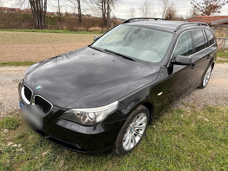 Gebraucht BMW 520 167 PS (122 kW) 2007 Schwarz Kombi