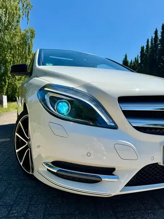 Occasion Mercedes B250 211 ch (155 kW) 2014 Blanc Monospace