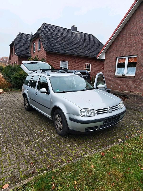 Silber Gebraucht 2004 VW Golf IV Kombi | 2.399 € (Fairer Preis) - Bild 1/4