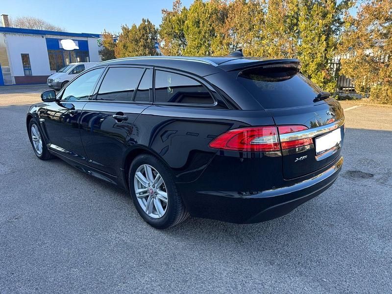 Gebraucht Jaguar XF 200 PS (147 kW) 2015 Schwarz Kombi