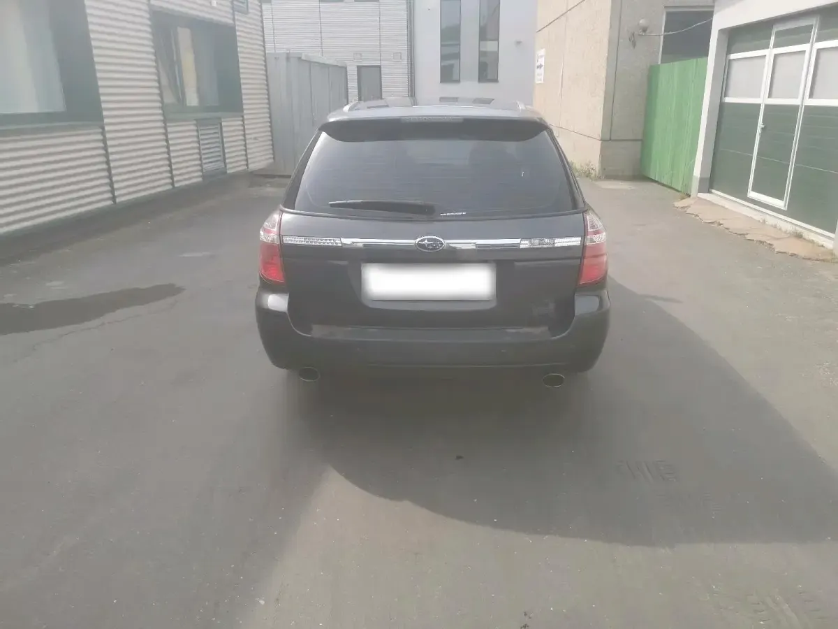 Gebraucht Subaru Legacy 150 PS (110 kW) 2008 Grau Kombi