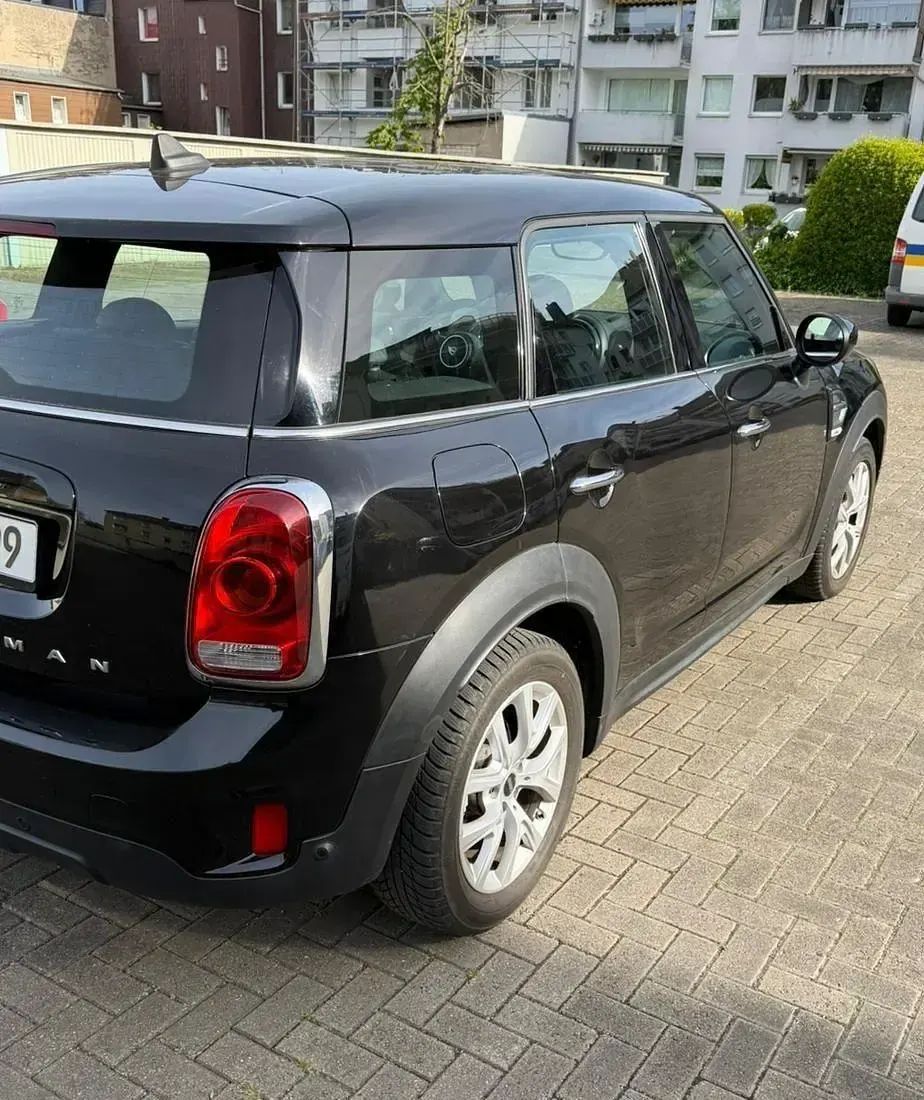 Używany Mini Cooper 136 KM (100 kW) 2019 Czarny Hatchback