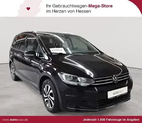 Gebraucht VW Touran Active 150 PS (110 kW) 2023 Van / Kleinbus