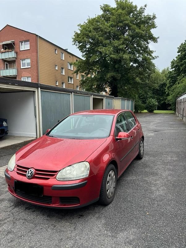 Rot Gebraucht 2005 VW Golf V Limousine | 1.250 € (Guter Preis) - Bild 1/4