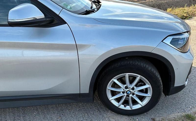 Gebraucht BMW X1 Advantage 140 PS (102 kW) 2019 Silber SUV