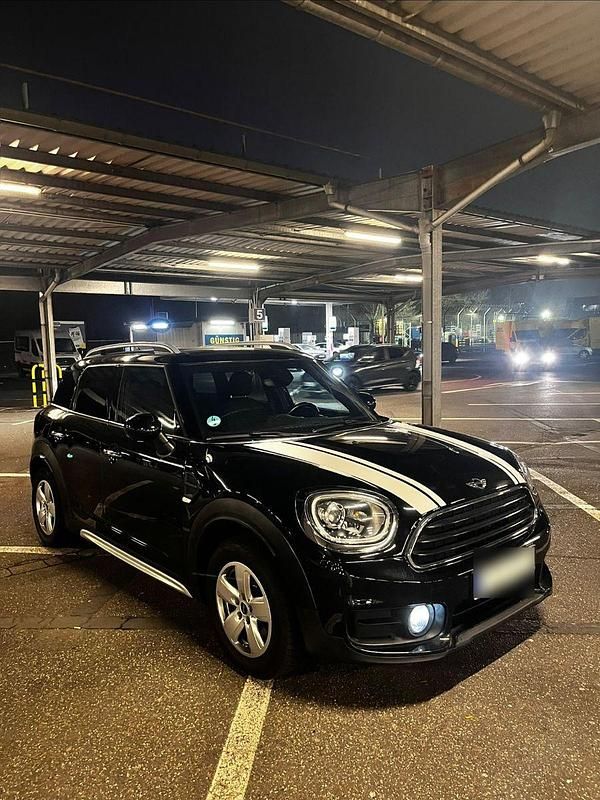 Gebraucht Mini Cooper D 150 PS (110 kW) 2017 Schwarz Kleinwagen