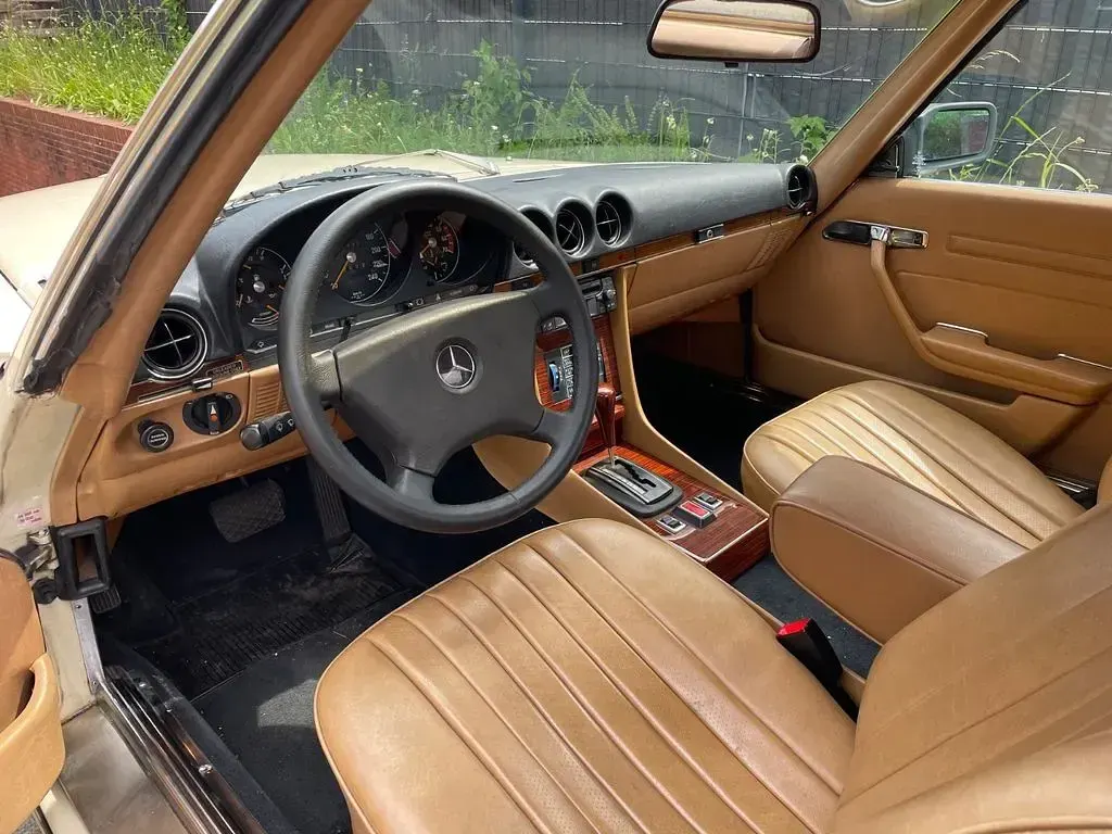 Gebraucht Mercedes SL380 156 PS (114 kW) 1981 Beige Cabrio