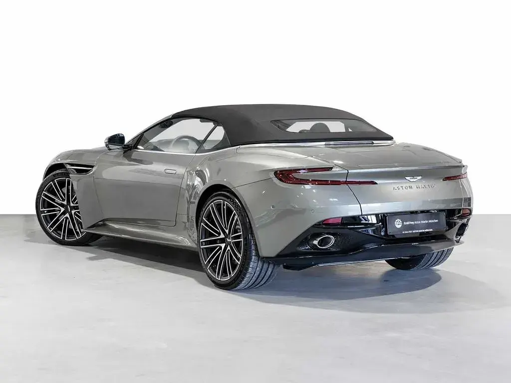Neu Aston Martin DB12 680 PS (500 kW) 2026 Titanium grey Cabrio