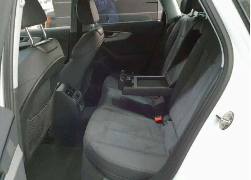 Gebraucht Audi A4 Design 204 PS (150 kW) 2022 Ibisweiß Kombi