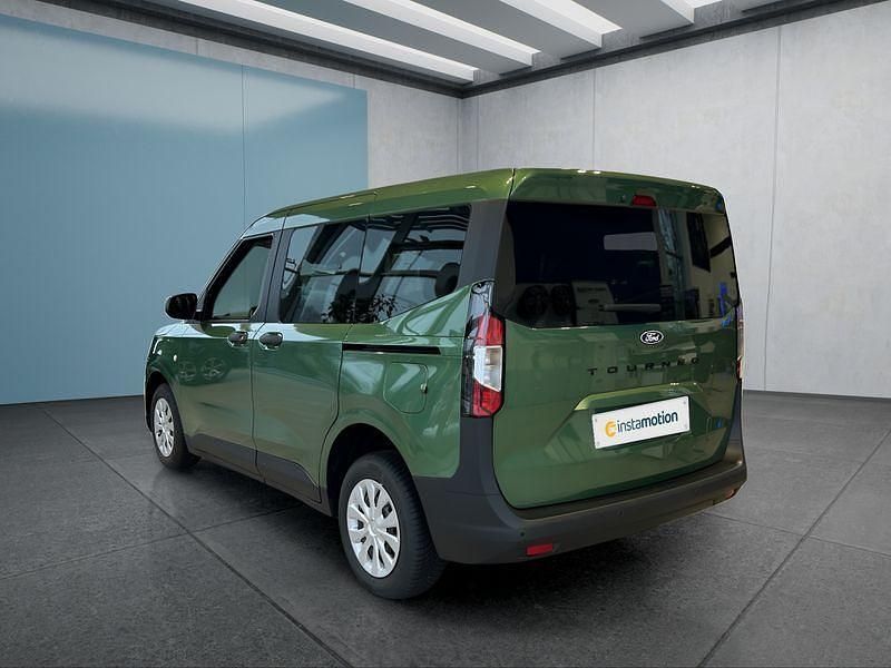 Gebraucht Ford Tourneo 125 PS (91 kW) 2025 Grün Van / Kleinbus