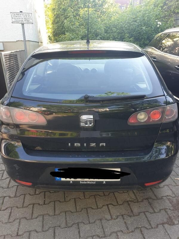 Schwarz Gebraucht 2006 Seat Ibiza Kleinwagen | 700 € - Bild 1/4