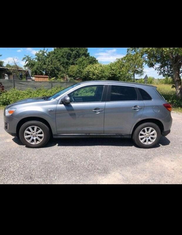 Grau Gebraucht 2013 Mitsubishi ASX SUV | 10.500 € (Fairer Preis) - Bild 1/4