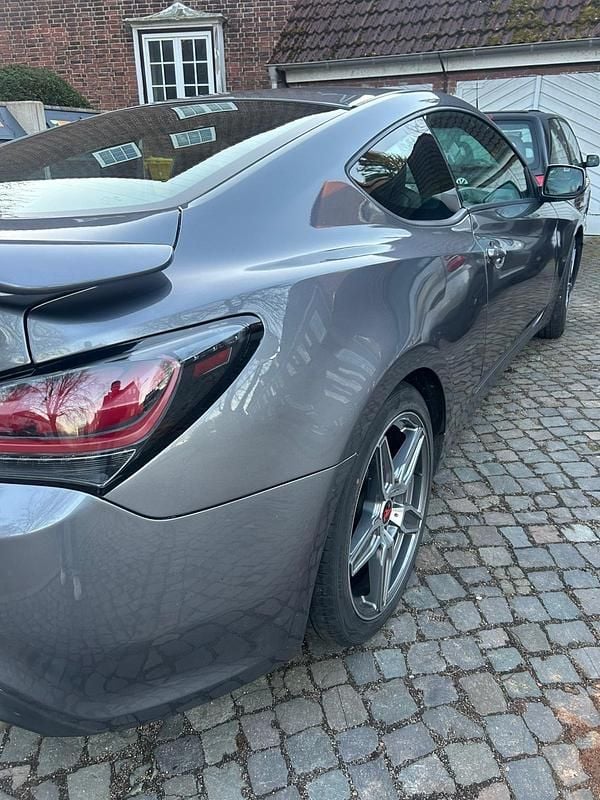 Gebraucht Hyundai Genesis 220 PS (161 kW) 2013 Coupé