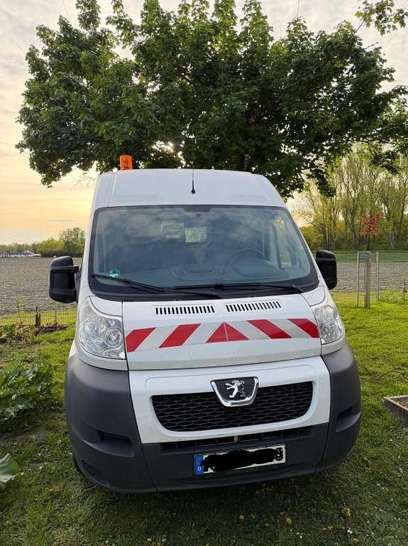 Gebraucht Peugeot Boxer 120 PS (88 kW) 2009 Schwarz Van