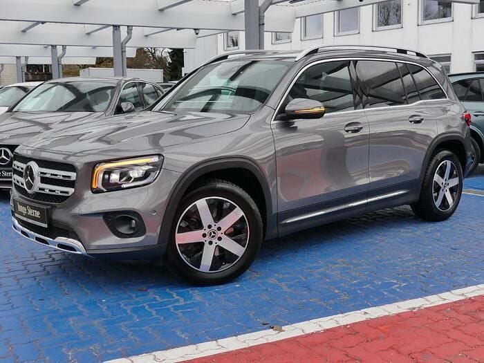 Gebraucht Mercedes GLB200 Progressive 150 PS (110 kW) 2020 Metalliclack mountaingrau SUV